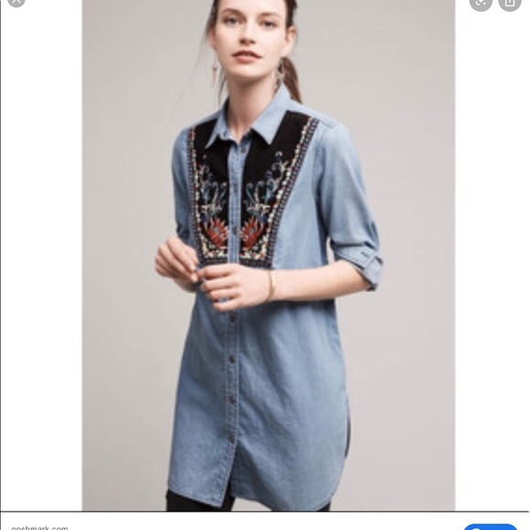 Anthropologie Tops - Anthro Holding Horses Denim Embroidered Tunic